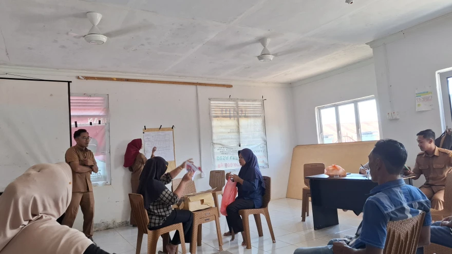 Pemilihan Ketua RT 001 Desa Lebuh Berlangsung Demokratis, Norasikin Terpilih